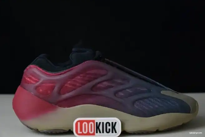 700 Adidas Yeezy Fade V3 GW1814 Carbon 0611
